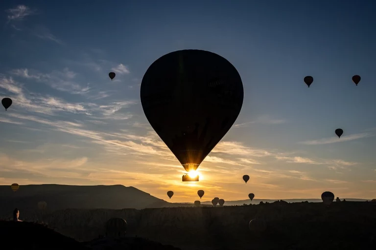 Oasis Balloon