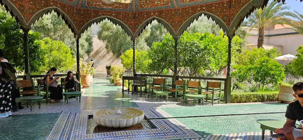 Visiter le palais Bahia Marrakech : immersion dans un chef-d'œuvre andalou 2 palais bahia centre