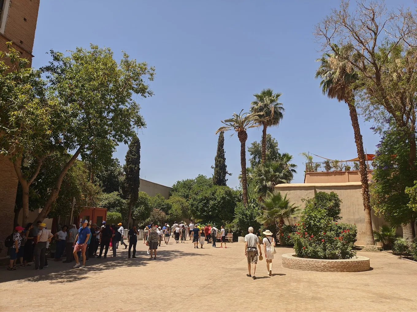 Visiter le palais Bahia Marrakech : immersion dans un chef-d'œuvre andalou 3 palais bahia visite